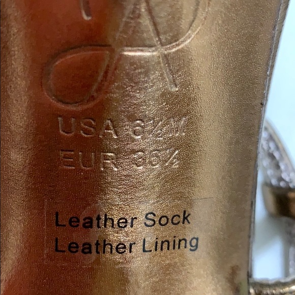 Adrianna Papell gold/bronze 3” heels, never worn - Picture 7 of 8